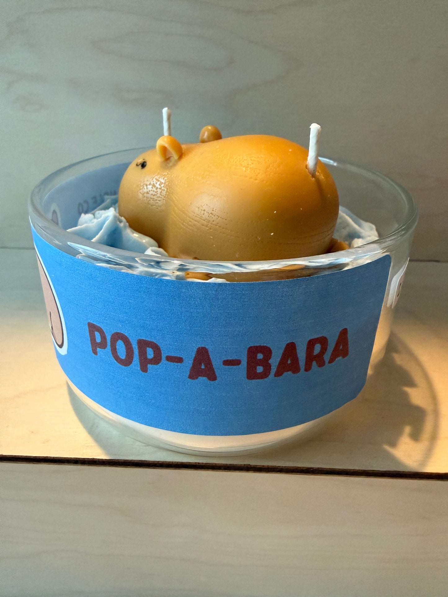 Pop-A-Bara Candle