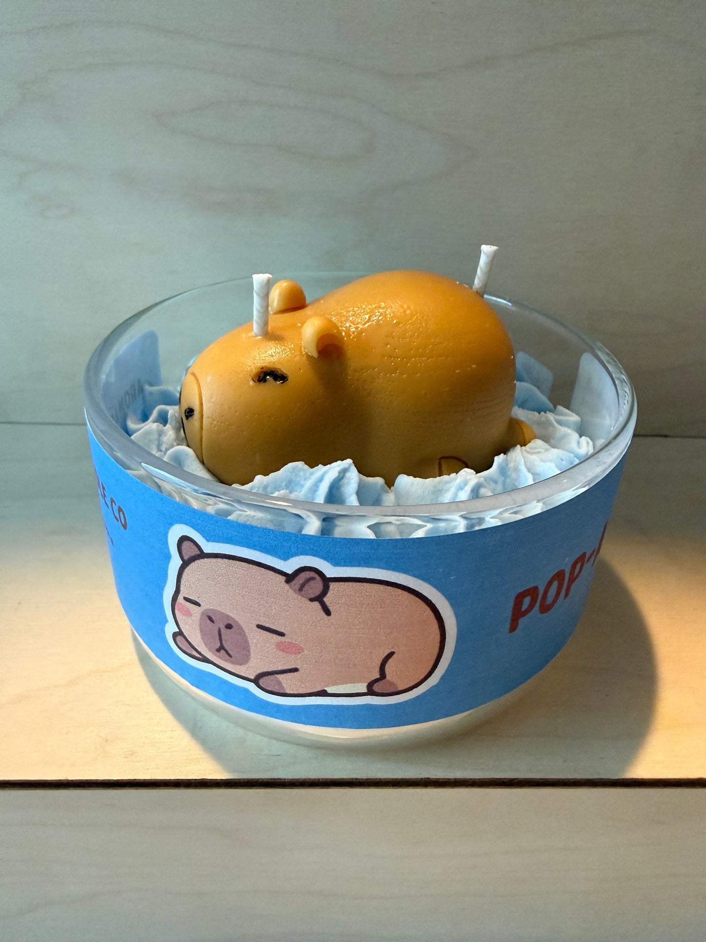 Pop-A-Bara Candle