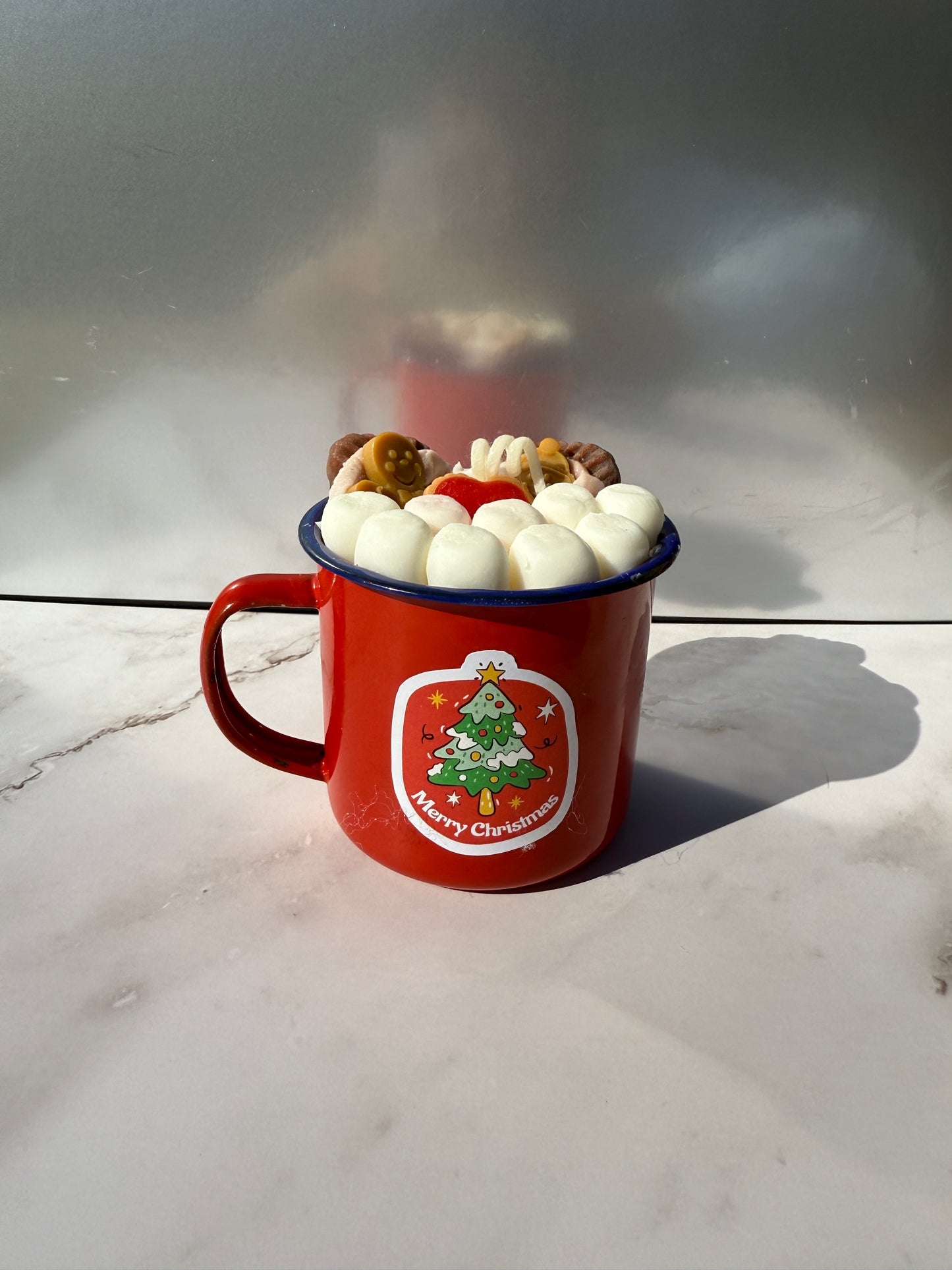 A cup of Winter Candle